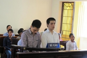 Trả thù cho bạn, cả nhóm lĩnh án