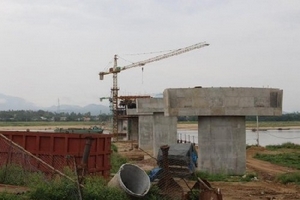 Cầu Giao Thủy – nhiều hạng mục vượt tiến độ