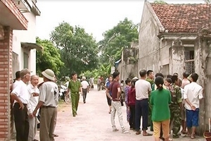 Nam thanh niên chết trên giường ngủ với nhiều thương tích