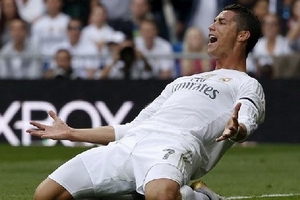 Ronaldo chính thức trở thành chân sút vĩ đại nhất lịch sử Real