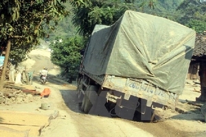 Cao Bằng: Tỉnh lộ 207 thi công chậm ảnh hưởng đến dân sinh