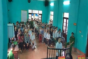 Bi kịch của ghen tuông mù quáng, chồng tù vợ tật