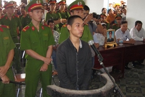 Tử hình kẻ giết cựu Đại úy quân đội rồi đến công an báo án