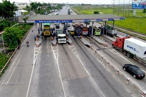 Từ 1/12 tăng phí đường bộ trên Quốc lộ 5