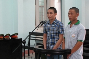 Nhờ người ăn trộm xe rồi bán lại cho người khác sử dụng