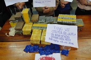 Bắt nóng 5 đối tượng trong đường dây ma túy xuyên quốc gia