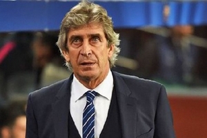 HLV Pellegrini: “Man City phải hy sinh một trong những giải đấu”