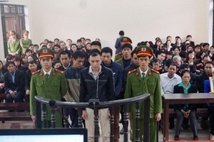 Án chung thân cho kẻ đánh chết Công an