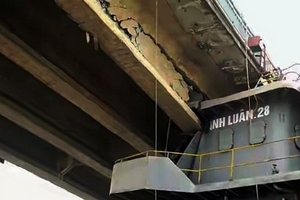 Cầu An Thái có thể phải thay dầm cầu sau cú đâm của tàu thuỷ 3000 tấn