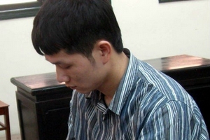 Thoát khỏi “tổ quỷ”, hai chị em vạch mặt ổ buôn người