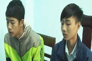 Khởi tố hai học sinh đánh bạn chấn thương sọ não