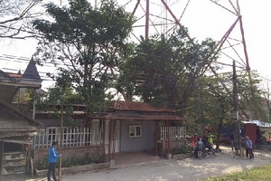 Quyết định đình chỉ bị chủ đầu tư “vô hiệu”?