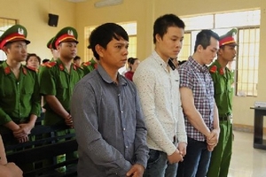 Công an viên đánh chết học sinh lớp 9 lĩnh án