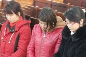 21 năm tù cho 3 phụ nữ buôn bán người