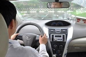 Từ 1/7 chấm điểm tự động khi thi sát hạch lái xe ô tô trên đường