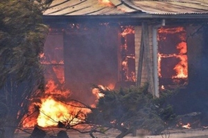 Hải Dương: Chồng chết, vợ nguy kịch trong ngôi nhà cháy đen