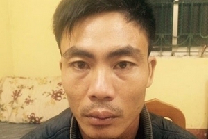 Dùng xăng thiêu sống vợ vì không quay về chung sống