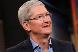 Giám đốc Apple Tim Cook tuyên bố "iPhone chưa thể chết"