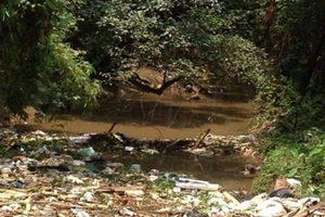 Thi thể phân hủy ở Vĩnh Phúc: Tưởng bạn nghiện đã chết, ném xác xuống cống