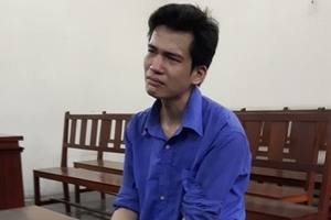 Kẻ sát nhân đốt xác khai lòng vòng vì sợ chết