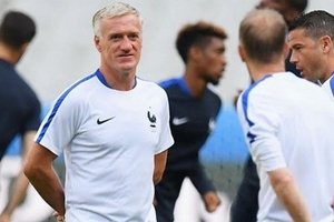 Pháp - Romania: Chờ những tính toán của Didier Deschamps