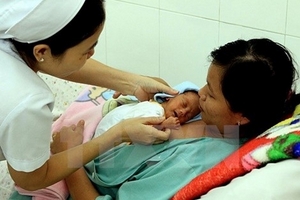 Cần Thơ áp dụng phương pháp da kề da điều trị các ca sinh non