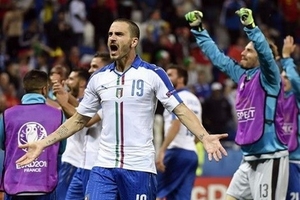 EURO 2016: Leonardo Bonucci thắp lên niềm hy vọng mới cho Italy