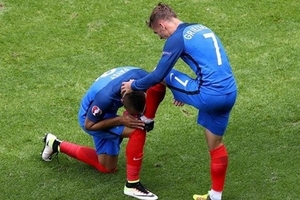 Euro 2016: Griezman rực sáng một góc Paris