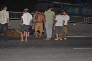 Nghi vấn người đàn ông tử vong trên đường do tai nạn giao thông