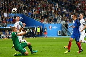 Euro 2016: Chủ nhà Pháp loại Iceland