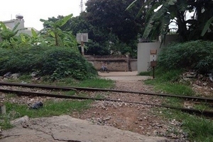 Phú Thọ: Hiểm họa từ đường ngang dân sinh