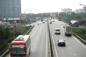 Trạm Pháp Vân - Cầu Giẽ thu gần 2 tỷ đồng một ngày