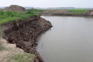 Vĩnh Phúc “phủi” trách nhiệm vụ cấp phép khai thác cát chồng sang đất Hà Nội