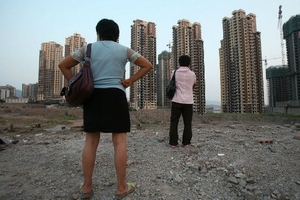 Bong bóng bất động sản Trung Quốc không ngừng phình to