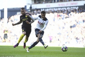 Man City thất thủ trước Tottenham