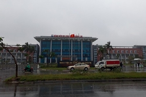 Trường hợp bé sơ sinh gãy tay, xẹp phổi: Đình chỉ bác sĩ điều trị