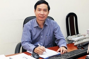 Tăng giá dịch vụ y tế: Người dân cần và nên tham gia BHYT