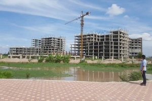 Nam Định: “Siêu dự án” bệnh viện bỏ hoang, chủ đầu tư “thả gà ra đuổi”