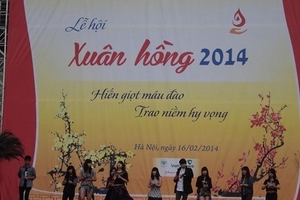 Lễ hội xuân Hồng: "Hiến giọt máu đào - Trao niềm hy vọng"
