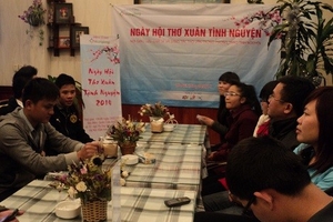 Ngày hội thơ xuân tình nguyện 2014