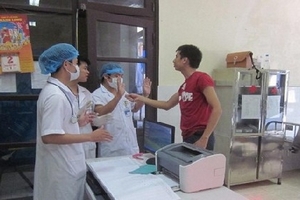 Bạo lực trong bệnh viện: Chuyên gia nói gì?