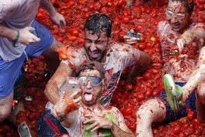 La Tomatina: 'Cuộc chiến cà chua' lớn nhất thế giới