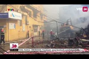 Hà Nội: Dập tắt đám cháy lớn xảy ra trong đêm