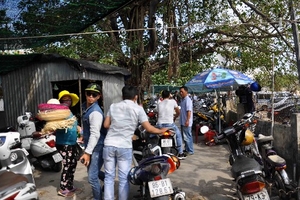 Nha Trang bát nháo giá thu phí giữ xe