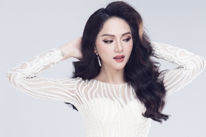 Hương Giang chính thức tiếp nhận bản quyền Hoa hậu chuyển giới sau một tháng đăng quang