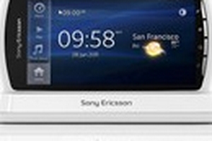 Sony Ericsson Xperia Play phiên bản màu trắng xuất hiện