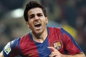 Barca lại “xát muối” vào Arsenal trong vụ Fabregas