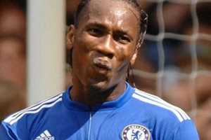 Chelsea “thanh lý” voi rừng Drogba