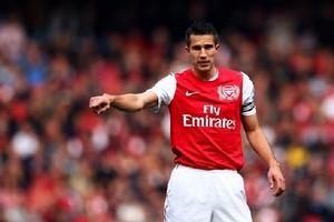 Van Persie sắp gia hạn hợp đồng với Arsenal