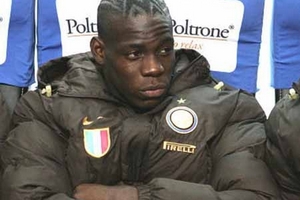 Tuổi thơ ốm yếu và khát khao vươn lên của Balotelli